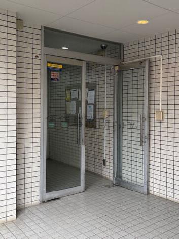 正面玄関