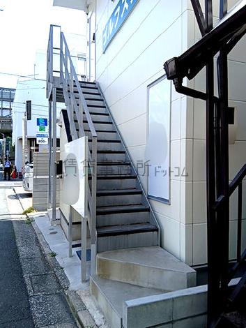 正面玄関