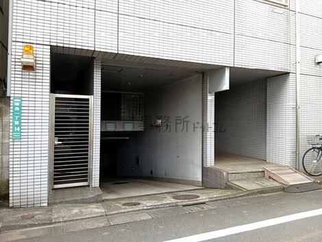 正面玄関