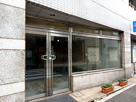 正面玄関