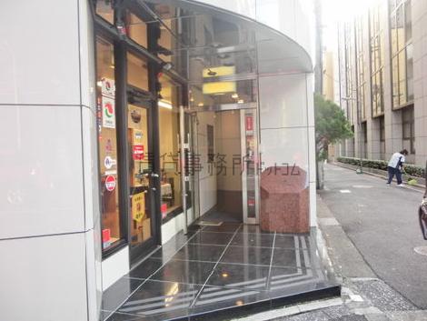 正面玄関