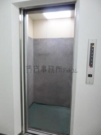 エレベーター