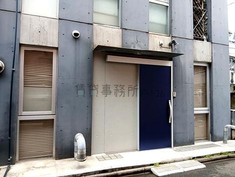 正面玄関