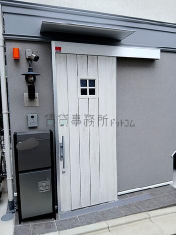 正面玄関