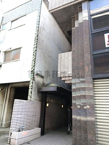 正面玄関