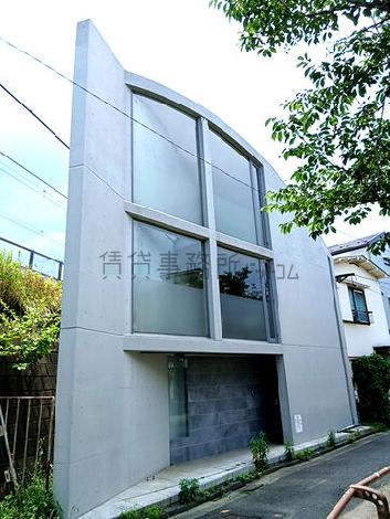 奥沢二丁目戸建の外観写真