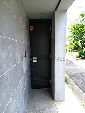 正面玄関