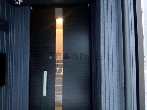 正面玄関