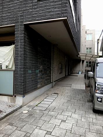 正面玄関