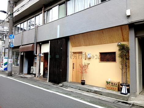 正面玄関