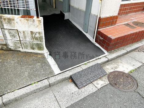 正面玄関