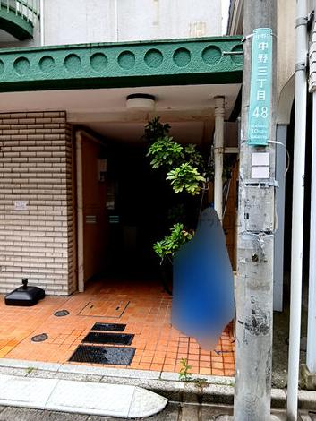 正面玄関