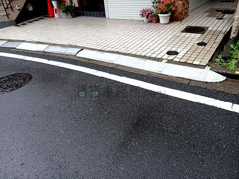 正面玄関