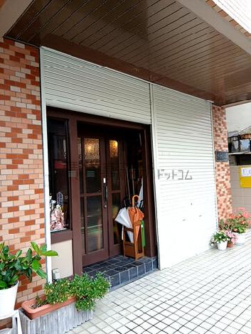正面玄関