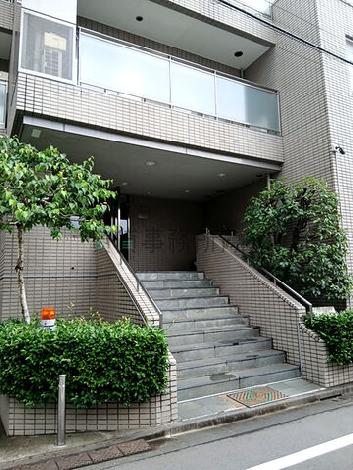 正面玄関