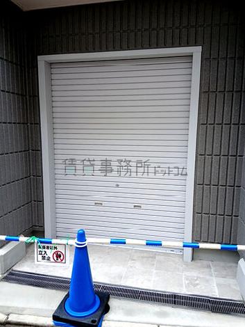 正面玄関