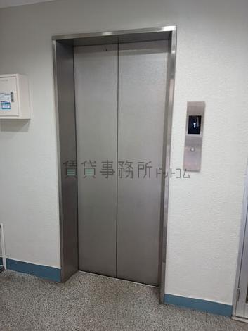 エレベーター