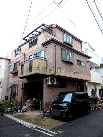 荒川事務所の外観写真