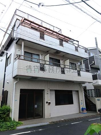 新和フラットの外観写真