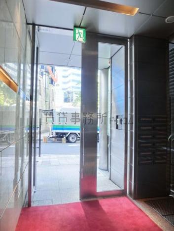 正面玄関