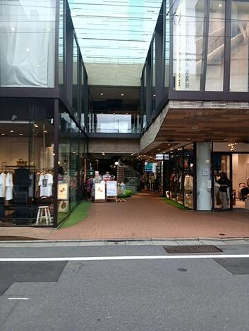 正面玄関