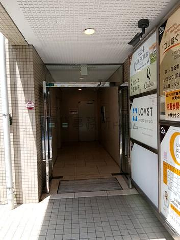 正面玄関