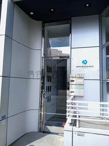 正面玄関