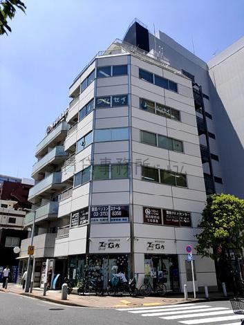 エムアンドエム2の外観写真
