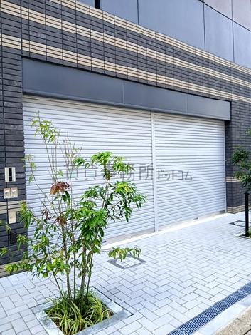 正面玄関