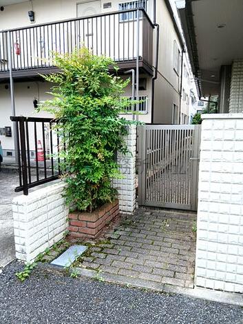 正面玄関