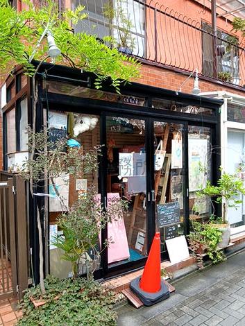 正面玄関
