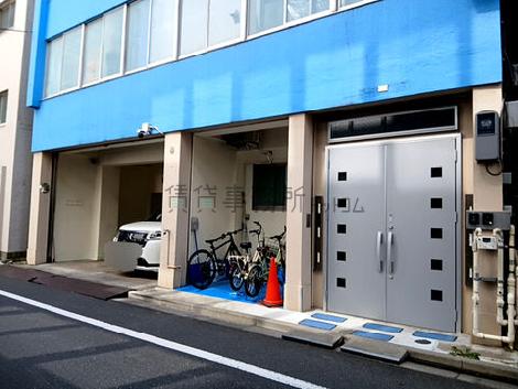 正面玄関