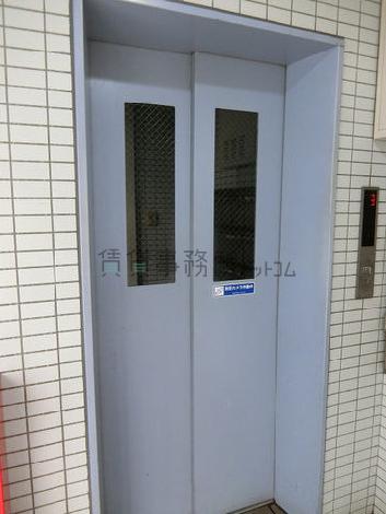 エレベーター