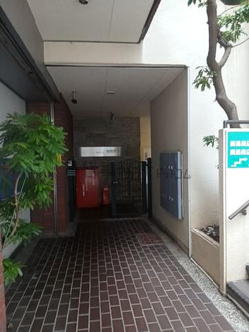 正面玄関