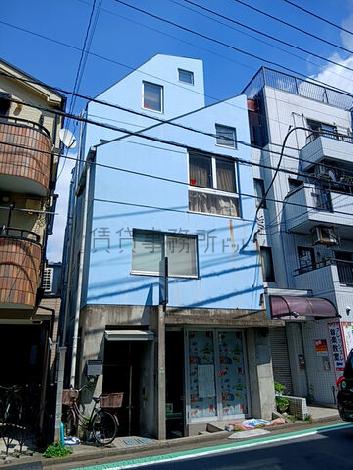 烏山商会ビルの外観写真