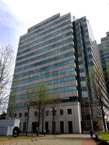 横浜ビジネスパーク（YBP）EASTの外観写真