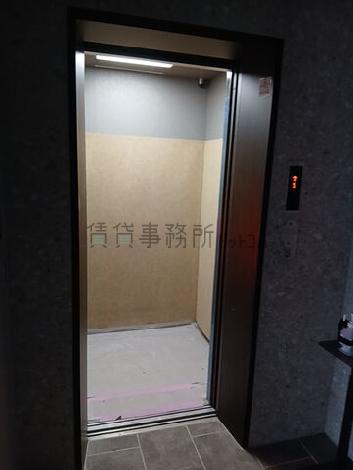 エレベーター