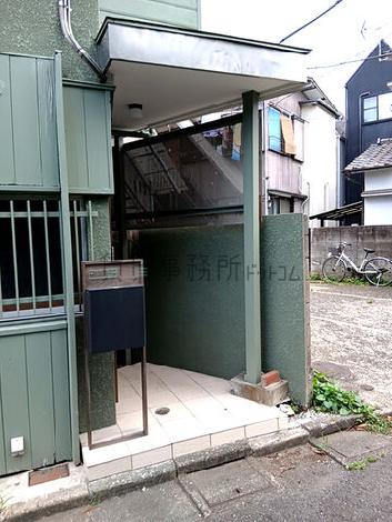 正面玄関