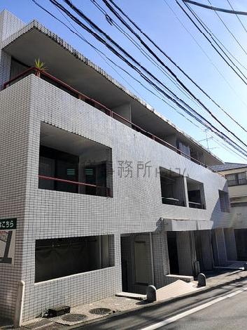 ニューハイツ切り通しの外観写真