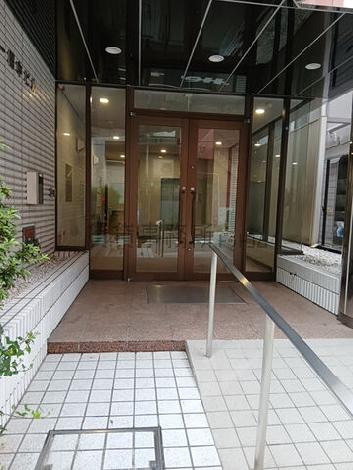 正面玄関