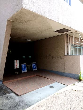 正面玄関