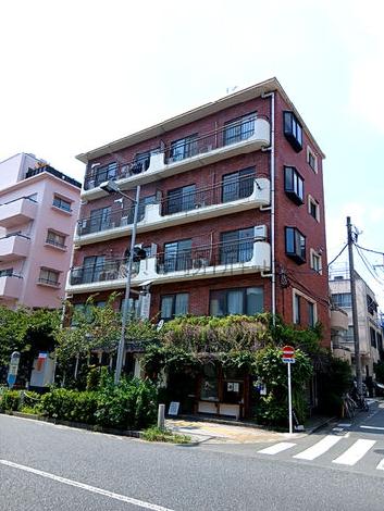 スカイハイツ広沢の外観写真