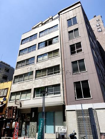 大蔵ビルの外観写真