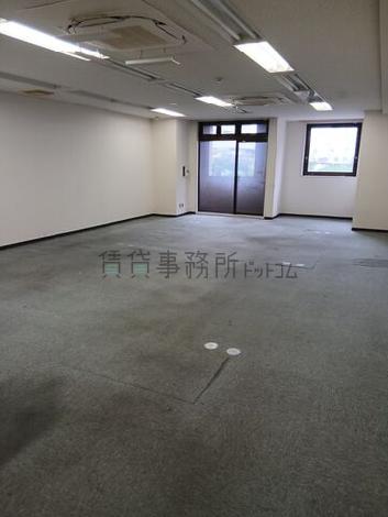 フロンティアビルⅡの室内