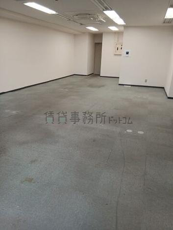フロンティアビルⅡの室内
