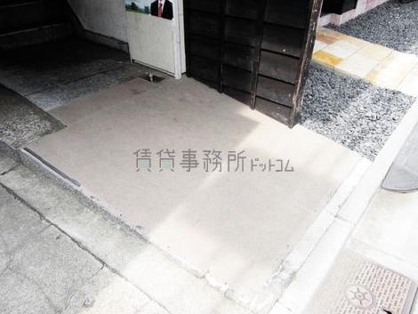 正面玄関