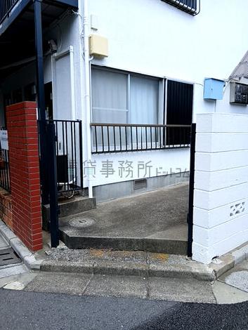 正面玄関