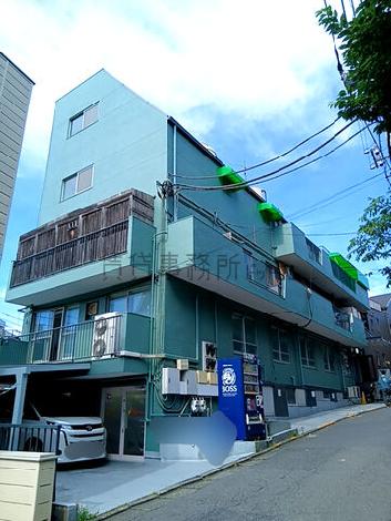 石川ビルの外観写真