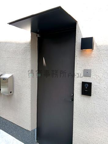 正面玄関