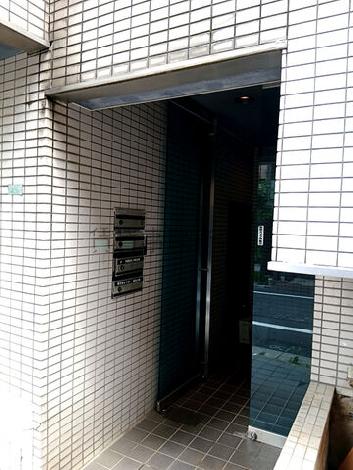 正面玄関
